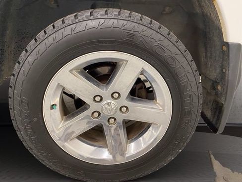 Used 2013 RAM 1500 Express AWD/4WD image 33