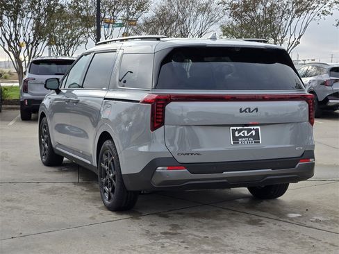 New 2026 Kia Carnival SX Prestige image 3