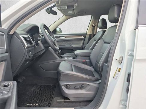 Used 2023 Volkswagen Atlas SE FWD image 15