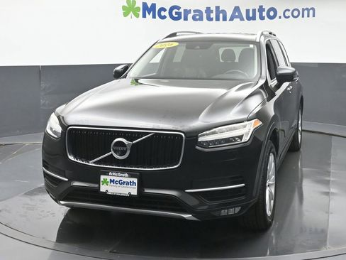Used 2016 Volvo XC90 T6 Momentum w/ Momentum Plus Package image 5