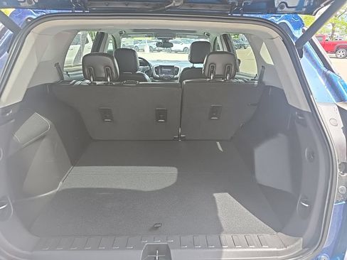 Used 2020 GMC Terrain SLT w/ GMC Pro Grade Package AWD/4WD image 14