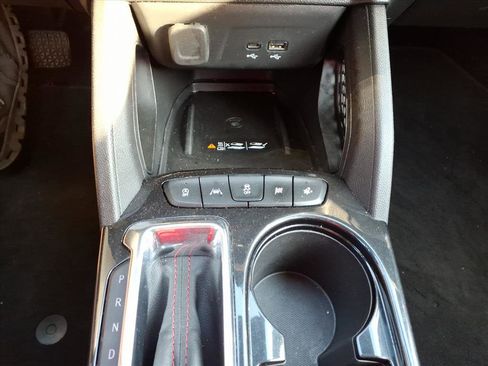 Used 2024 Chevrolet TrailBlazer RS w/ Convenience Package image 24