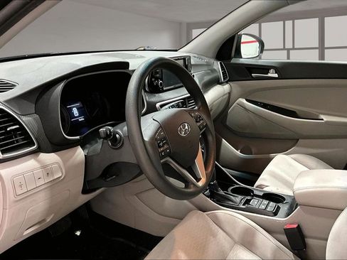 Used 2021 Hyundai Tucson SE image 14