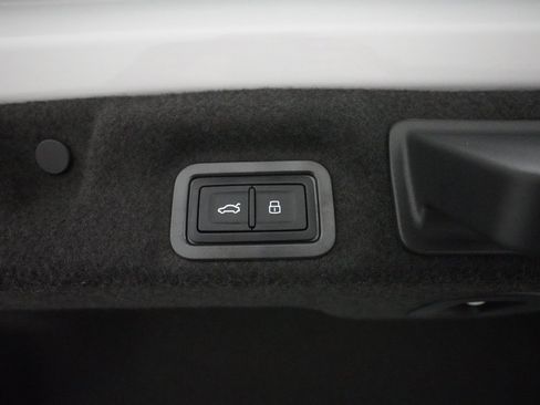 New 2026 Audi A6 Premium Plus image 15