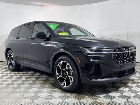 Used 2024 Lincoln Nautilus Premier w/ Jet Appearance Package AWD/4WD image 1