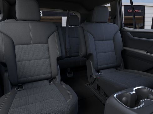 New 2026 GMC Acadia Elevation image 17