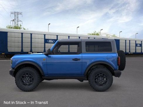 New 2026 Ford Bronco Badlands image 3