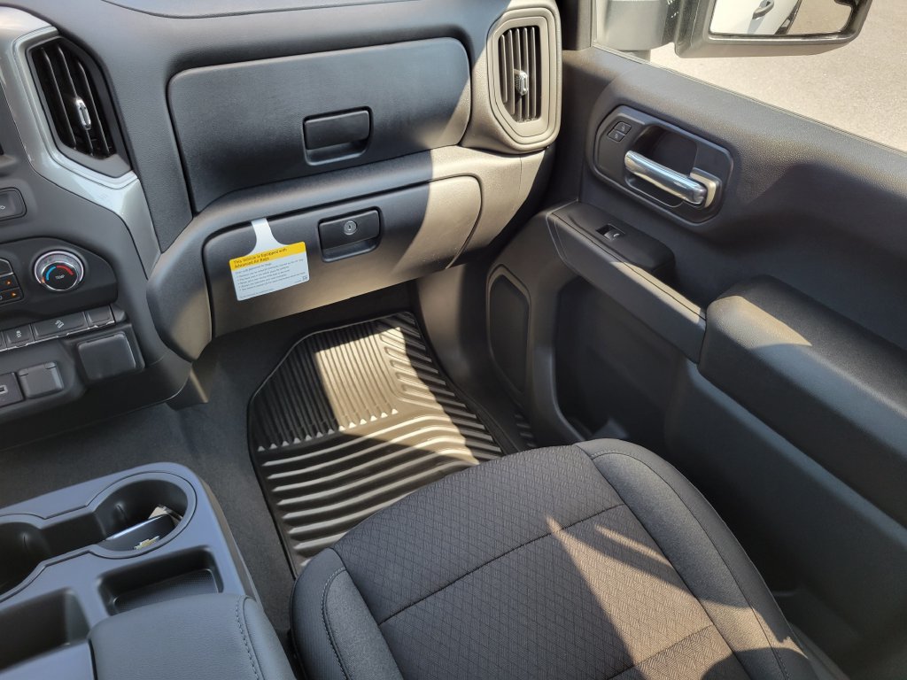 New 2026 Chevrolet Silverado 2500 Custom w/ Custom Value Package AWD/4WD image 20