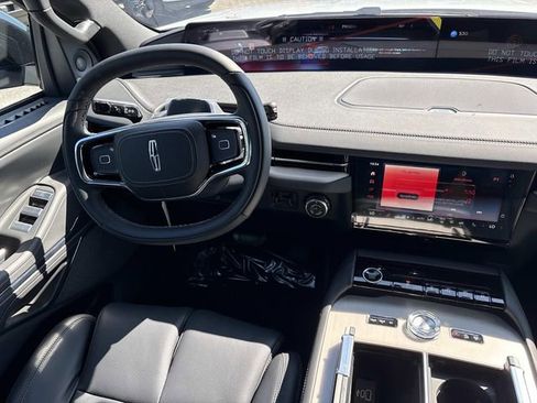 New 2025 Lincoln Navigator Reserve w/ Jet Appearance Package AWD/4WD image 14