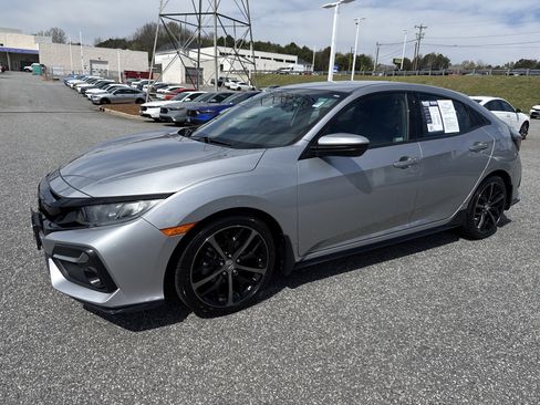 Used 2020 Honda Civic Sport image 5