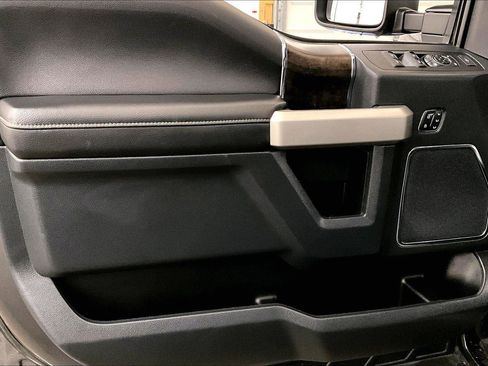 Used 2022 Ford F250 Lariat w/ Tremor Off-Road Package image 22