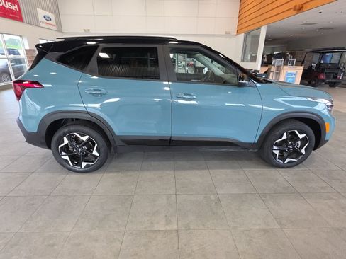 Used 2025 Kia Seltos S FWD image 6