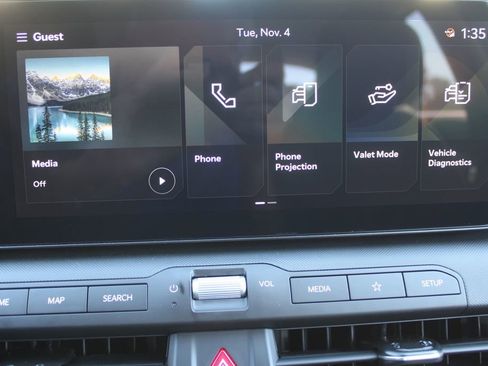 New 2025 Kia K4 LXS image 39