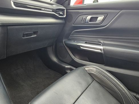 Used 2024 Ford Mustang Premium image 11