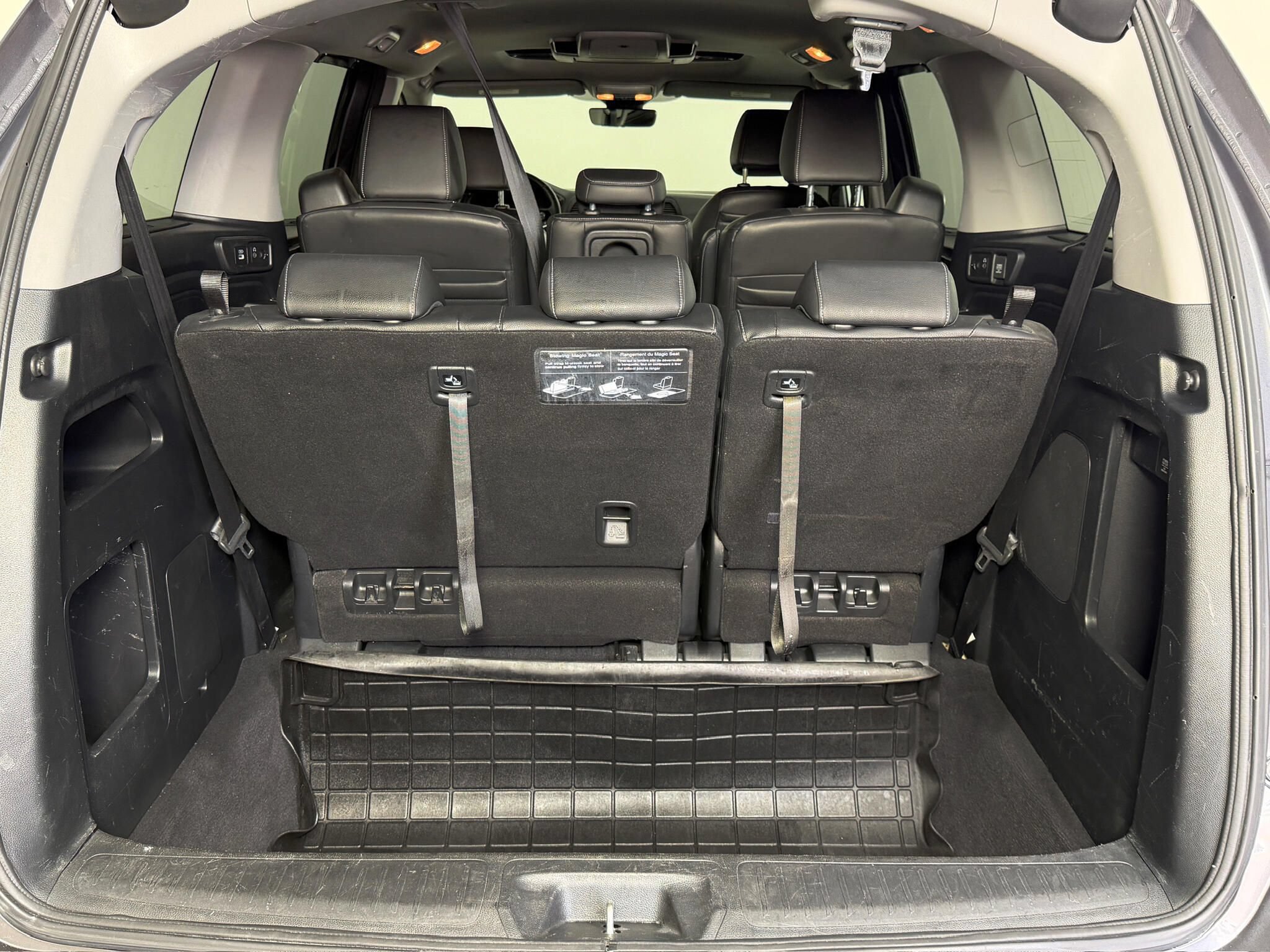 Used 2021 Honda Odyssey Touring image 38