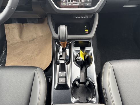 New 2026 Subaru Outback Touring XT image 20