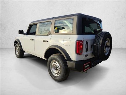 New 2025 Ford Bronco image 9