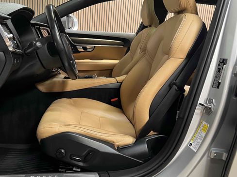 Used 2020 Volvo V90 T6 Cross Country AWD/4WD image 74