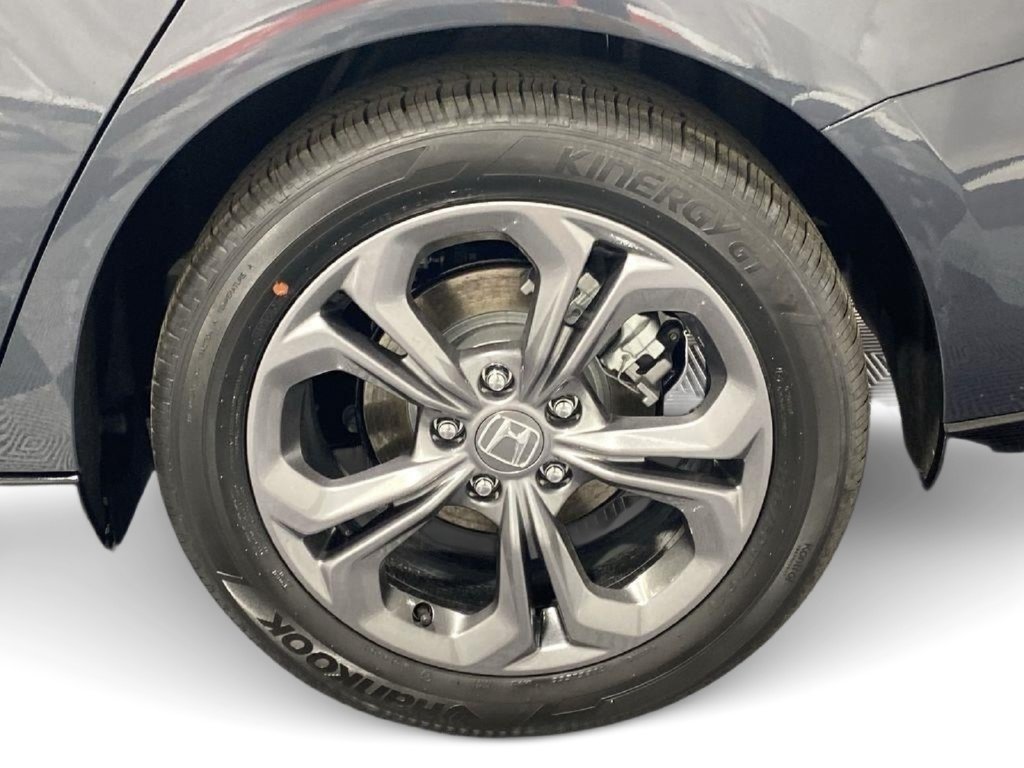 New 2026 Honda Accord EX-L image 32
