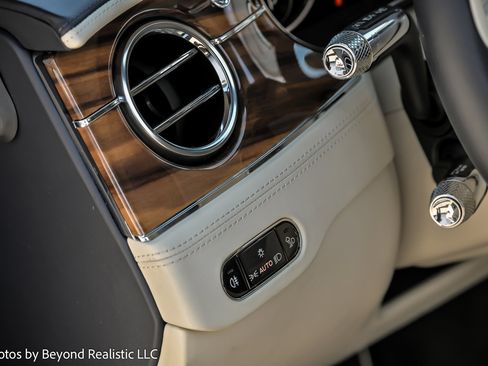 Used 2020 Bentley Continental GT image 37