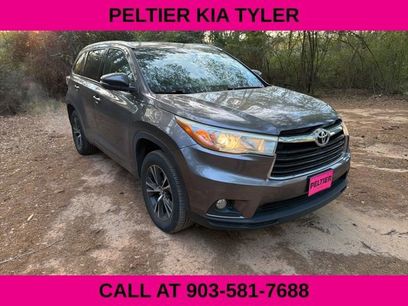 Used 2016 Toyota Highlander XLE