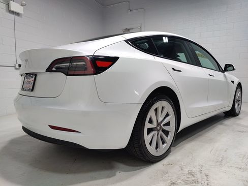 Used 2023 Tesla Model 3 Standard Range RWD image 7