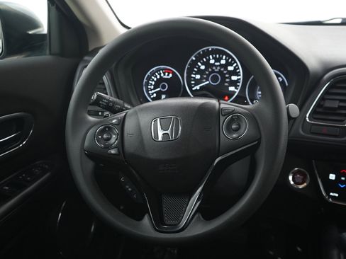 Used 2016 Honda HR-V EX image 16