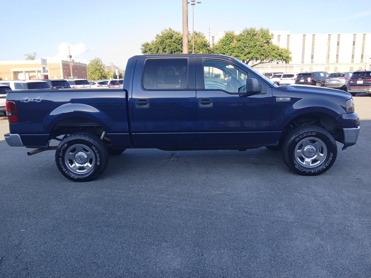 Used 2006 Ford F150 XLT AWD/4WD image 4