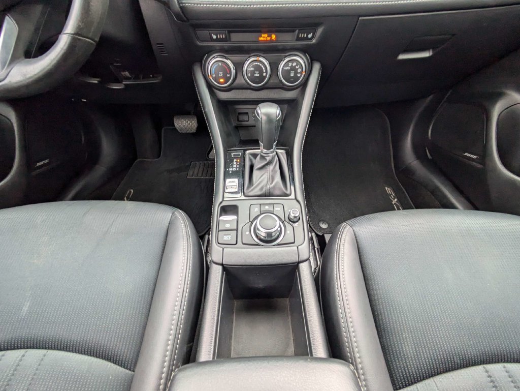 Used 2019 MAZDA CX-3 Touring w/ Preferred Equipment Package AWD/4WD image 19