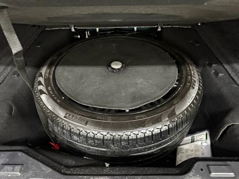 Used 2019 Land Rover Range Rover Long Wheelbase Supercharged image 48