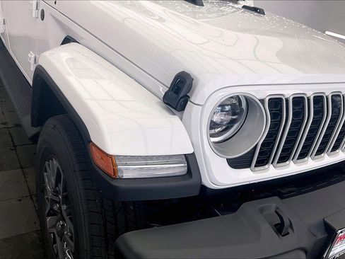 New 2026 Jeep Wrangler Sahara image 15