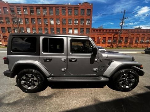Used 2021 Jeep Wrangler Unlimited Sahara w/ Uconnect 4C Nav & Sound Group AWD/4WD image 8
