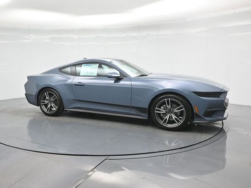 New 2025 Ford Mustang Coupe image 21