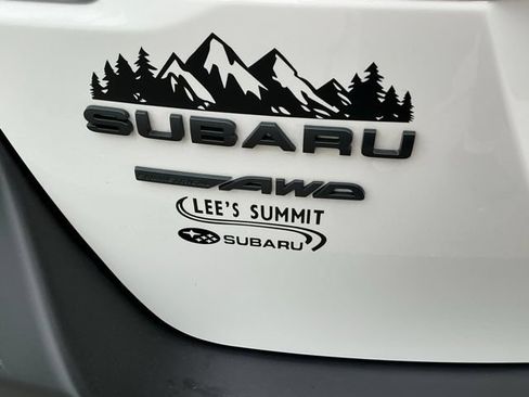 Used 2025 Subaru Outback Wilderness AWD/4WD image 5