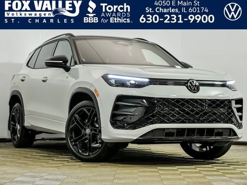 New 2026 Volkswagen Tiguan SE R-Line image 1