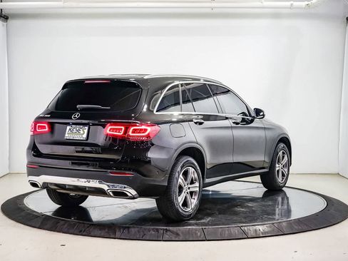 Certified 2022 Mercedes-Benz GLC 300 image 4