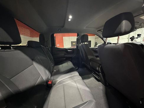 Used 2020 Chevrolet Silverado 1500 Custom Trail Boss w/ Custom Convenience Package image 18