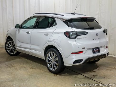 Used 2025 Buick Encore GX Avenir w/ Avenir Technology Package image 8