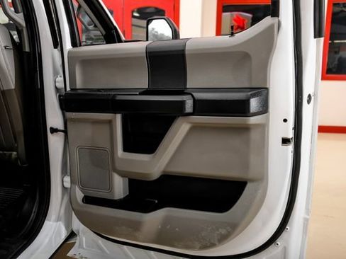 Used 2022 Ford F250 XL w/ Power Equipment Group AWD/4WD image 52