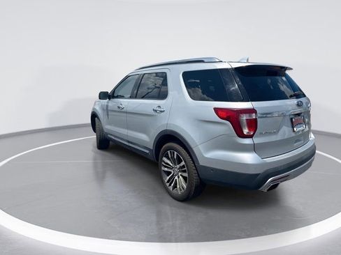 Used 2017 Ford Explorer Platinum AWD/4WD image 8