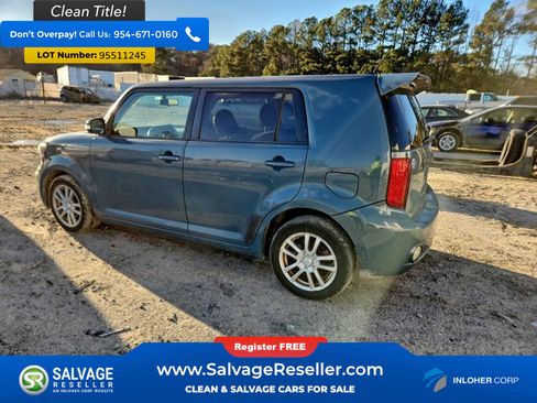 Used 2010 Scion xB image 3