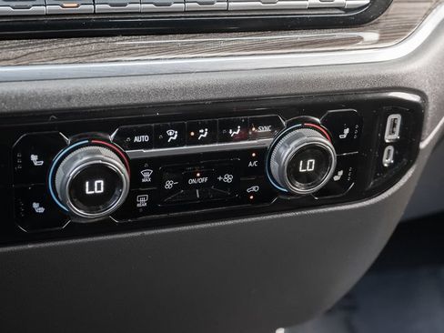 Used 2023 Chevrolet Silverado 1500 LT RWD image 32