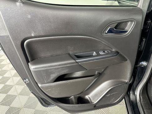 Used 2019 GMC Canyon SLE image 24