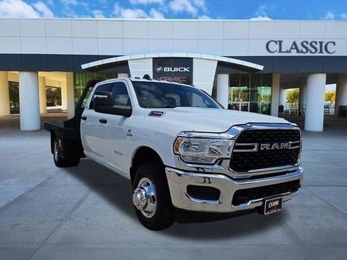 Used 2024 RAM 3500 SLT w/ Quick Order Package 2YG SLT AWD/4WD image 1