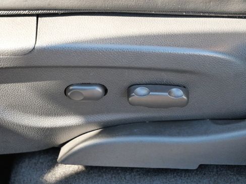 Used 2017 Chevrolet Trax Premier w/ Driver Confidence II Package image 20