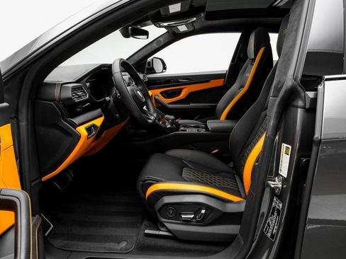 Used 2024 Lamborghini Urus S AWD/4WD image 8
