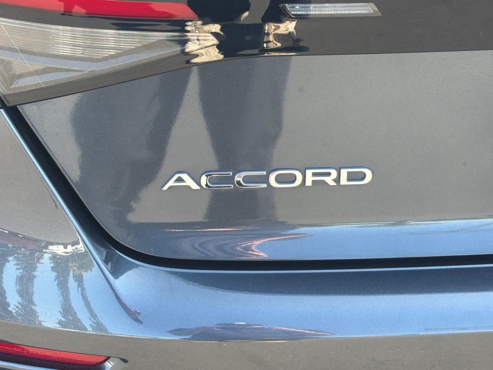 Used 2025 Honda Accord LX image 30