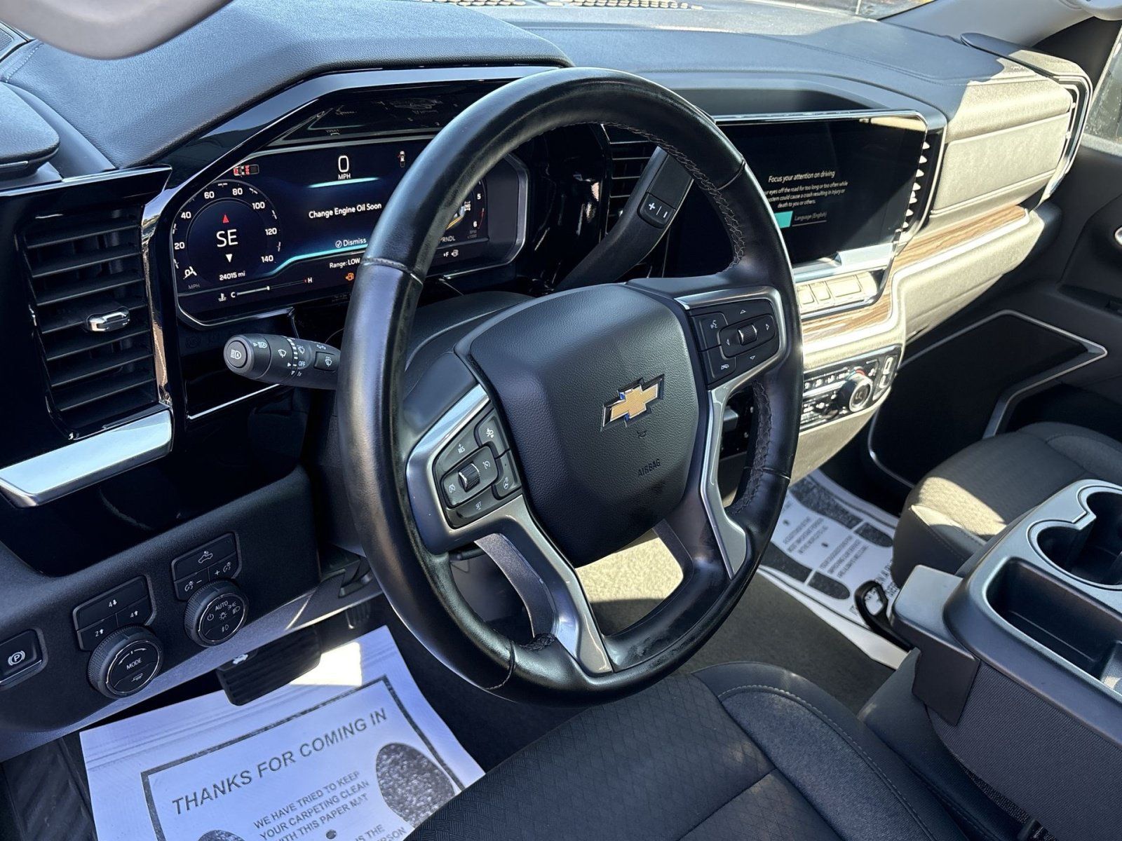 Used 2025 Chevrolet Silverado 2500 LT w/ Convenience Package AWD/4WD image 13
