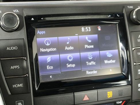 Used 2015 Toyota Camry XLE image 31