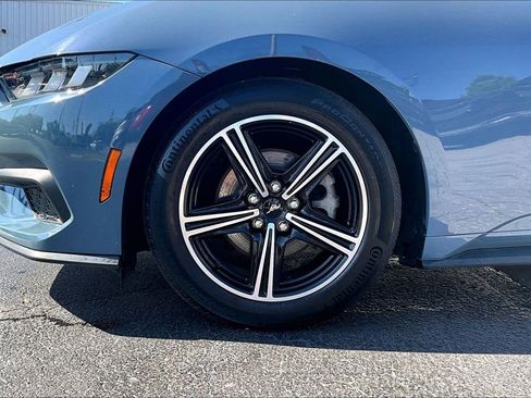 Used 2024 Ford Mustang Coupe RWD image 31